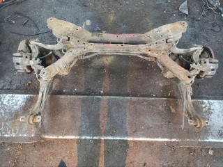 балка подвески задняя Mazda 6 1 поколение [рестайлинг] (2005 - 2008), 2.0 л., бензин, МКПП, седан