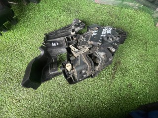 замок двери задней левой Ford Focus 2 поколение 2007, 1.6 л., HWDB, бензин, МКПП, седан