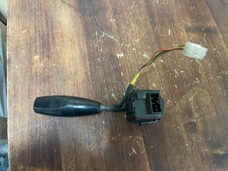 переключатель поворотов Chevrolet Lanos 1 поколение T100 (2005 - 2009), бензин, МКПП, седан, 96242526