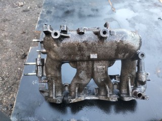 коллектор впускной Nissan Primera P11 1997, 1.6 л., GA16i, бензин, МКПП, седан