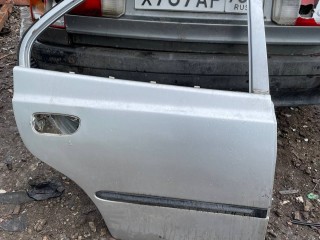 дверь задняя правая Hyundai Accent 2 поколение (LC) 2011, 1.5 л., бензин, МКПП, седан