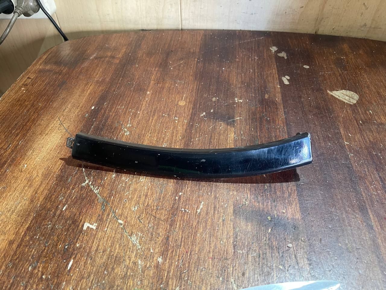 молдинг переднего бампера Honda CR-V 1 поколение (1995 - 1999) - фото №1