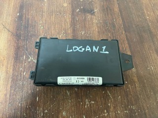 блок комфорта Renault Logan 1 поколение (2004 - 2009), 8200564718