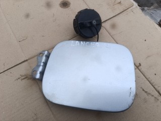 лючок топливного бака Mitsubishi Lancer 9 поколение (2003 - 2010)