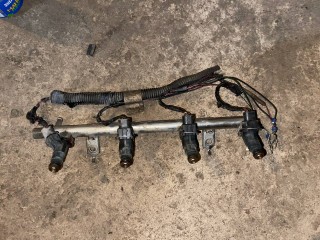 топливная рампа Mercedes-Benz A-Класс W168 W168.031 1998, 1.4 л., M 166.940, бензин, МКПП, 0280151036, 96614001, A0000788723, 0280155753, 96610001