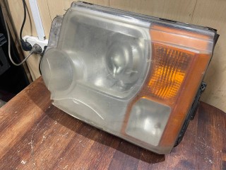 фара левая Land Rover Discovery 3 поколение 2006, 4.4 л., бензин, АКПП, внедорожник 5 дв.