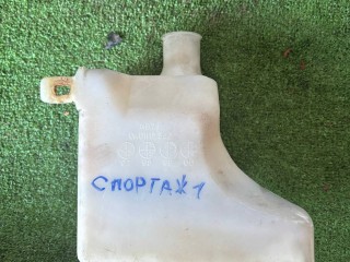 бачок расширительный Kia Sportage 1 поколение (1993 - 2006), 2.0 л., RF, дизель, АКПП, 0K01115350