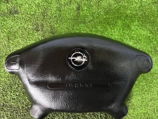 подушка безопасности водителя Opel Vectra B [рестайлинг] 2001, 1.8 л., Z 18 XE, бензин, АКПП