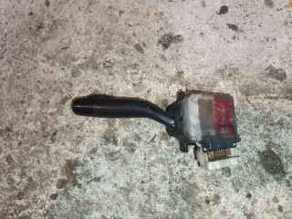 переключатель поворотов Toyota Hiace 4 поколение H100 KZH106W (1989 - 2004), 3.0 л., 1KZ-T, дизель, АКПП, микроавтобус, правый руль