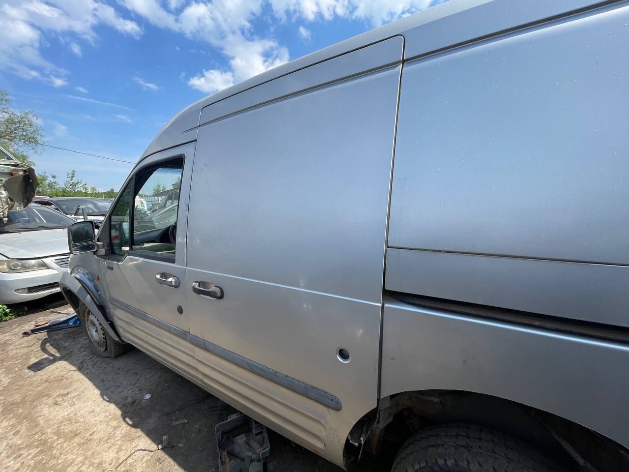 дверь сдвижная Ford Transit Connect 1 поколение TC7 2004, 1.8 л., HCPA, дизель, МКПП, фургон - фото №1