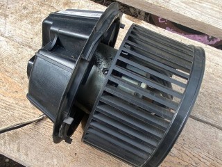 моторчик печки Renault Logan 1 поколение (2004 - 2009), 8200750717