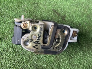 замок двери задней правой Mitsubishi Lancer 9 поколение (2003 - 2010)