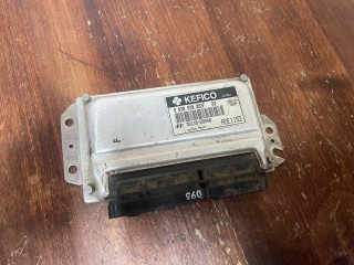 блок управления двигателем Hyundai Accent 2 поколение (LC) 2011, 1.5 л., бензин, МКПП, седан, 3911026640