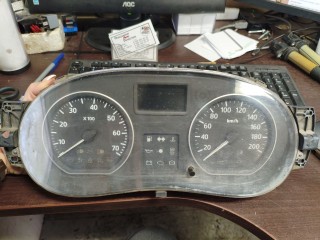 щиток приборов (приборная панель) Renault Logan 1 поколение (2004 - 2009), P248102193R