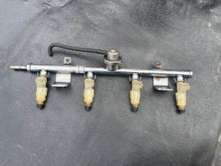 топливная рампа Mazda 6 1 поколение [рестайлинг] 2006, 2.3 л., L3, бензин, АКПП, лифтбэк, 1L5GBA