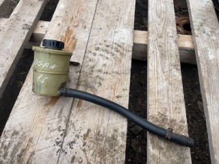 бачок гидроусилителя Renault Logan 1 поколение (2004 - 2009), 8200005185