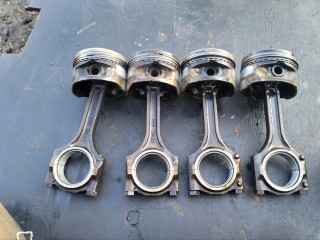 поршень Daewoo Nexia 1 поколение (1994 - 2002), бензин, МКПП, седан