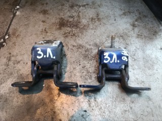 петля двери Mazda 6 1 поколение [рестайлинг] (2005 - 2008), 2.0 л., бензин, МКПП, седан