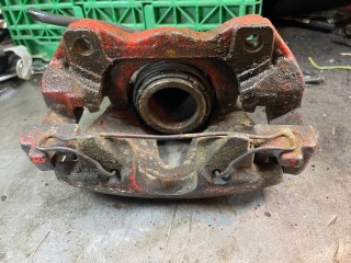 суппорт передний левый Opel Astra H (2004 - 2007), 1.8 л., Z 18 XER, бензин, МКПП