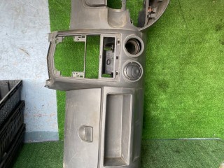 панель передняя салона (торпедо) Renault Logan 1 поколение (2004 - 2009)