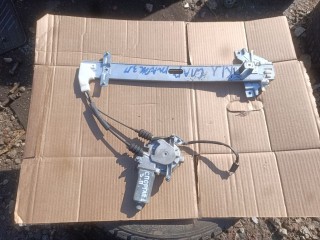 стеклоподъемник электрический задний правый Kia Sportage 1 поколение (1993 - 2006), 2.0 л., RF, дизель, АКПП