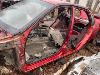 часть кузова (вырезанный элемент) Lada Kalina 1 поколение (2004 - 2013), седан