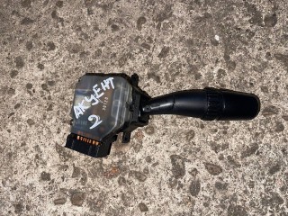 переключатель поворотов Hyundai Accent 2 поколение (LC) 2011, 2.0 л., G4EC, бензин, МКПП, седан