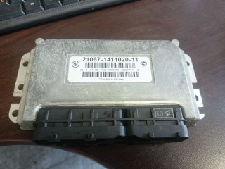 блок управления двигателем Lada 2107 1 поколение (1982 - 2012), 21067141102011