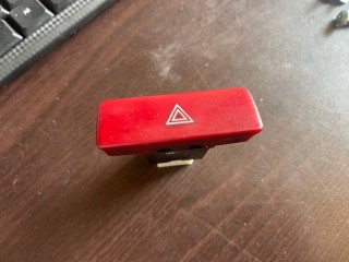 кнопка аварийной сигнализации Mitsubishi Lancer 9 поколение (2003 - 2010), МКПП