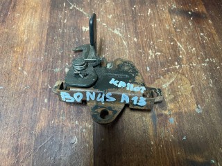 замок капота Chery Bonus (A13) 1 поколение (2011 - 2014), 1.5 л., SQR447F, бензин, МКПП