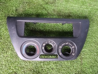 рамка под магнитолу Mitsubishi Lancer 9 поколение (2003 - 2010), MR532639