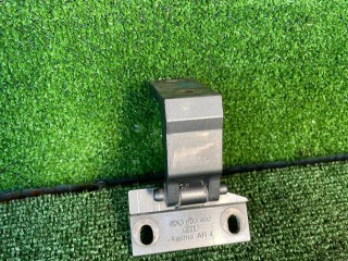 петля двери Audi A8 D2/4D 1998, 3.7 л., AKJ, бензин, АКПП, седан, полный привод, 4D0833402