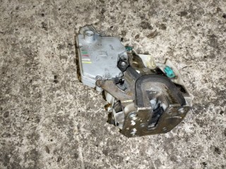 замок двери задней правой Nissan Primera P11 1997, 1.6 л., GA16i, бензин, МКПП, седан