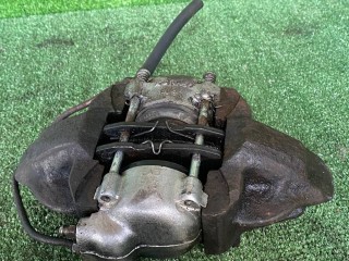 суппорт передний левый Lada 2107 1 поколение (1982 - 2012)