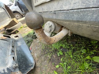 прицепное устройство (фаркоп) Volkswagen Passat B6 2008, 1.8 л., BZB, бензин, МКПП, черный, седан, передний привод