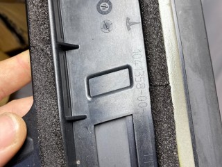 накладка двери (крышки) багажника Tesla Model X 1 поколение 2020, 1041358-00-L