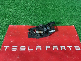 замок капота Tesla Model X 1 поколение 2018, 1033011-00-G