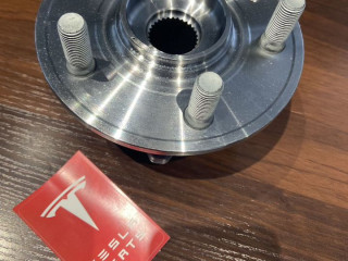 ступица передняя Tesla Model X 1 поколение (2015 - 2021), 1027170-00-A