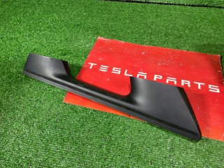 накладка на сиденье передняя Tesla Model X 1 поколение 2019, 1100674-00-D, 1100673-00-D