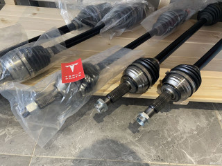 полуось задняя (приводной вал, ШРУС) Tesla Model X 1 поколение (2015 - 2021), 1027161-00-B