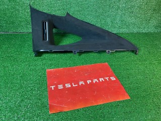 Накладка стойки внутренняя Tesla Model X 1 поколение 2020, 1035960-16-E, 1052890-00-C