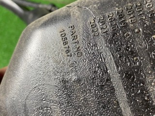 бачок омывателя Tesla Model X 1 поколение 2020, 1056761-00-B, 1056768-00-B, 1056767-00-B