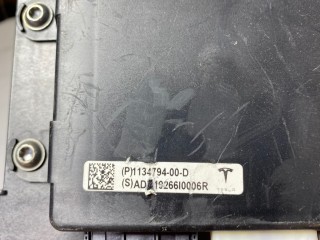 блок управления подвеской Tesla Model S 1 поколение [2-й рестайлинг] 2021, 1134794-00-D