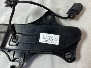 ручка наружная Tesla Model X 1 поколение 2019, 1035419-00-E