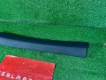 обшивка крышки багажника Tesla Model X 1 поколение 2018, 1037906-00, 1037907-00 - фото №2