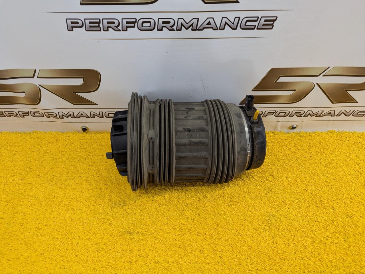 пневмоподушка Porsche Panamera 970 2011, 4.8 л., M 48.40, бензин, АКПП, c9z (basaltschwarz), лифтбэк, полный привод, правый руль, 970333533, 97033353315 - фото №1