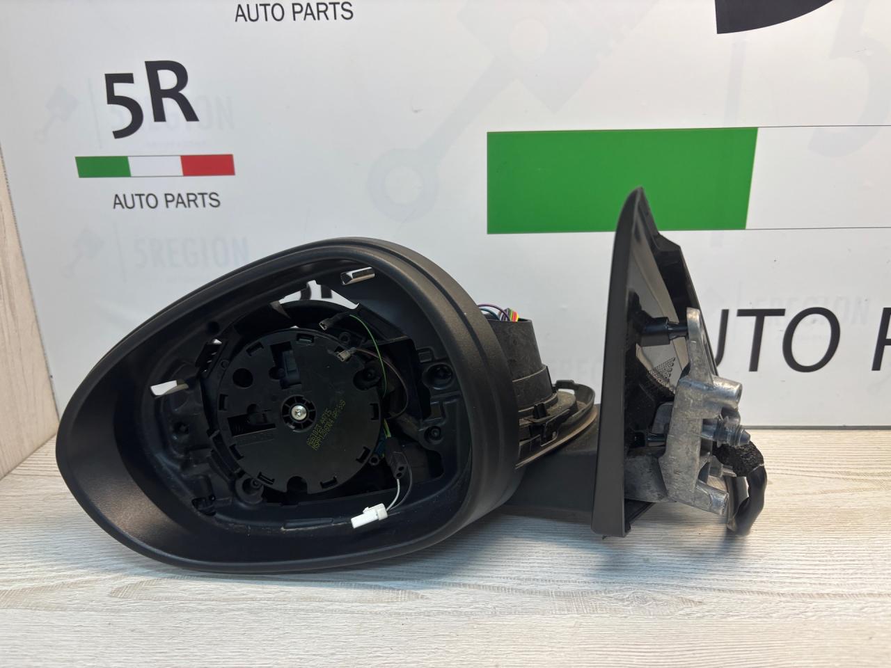 зеркало наружное левое Alfa Romeo Giulia 2 поколение 952 2018, 2.0 л., бензин, АКПП, седан, задний привод, правый руль - фото №1