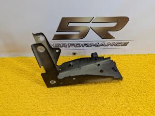 крепление ( кронштейн ) крыла Porsche Panamera 970 2011, 4.8 л., M 48.40, бензин, АКПП, c9z (basaltschwarz), лифтбэк, полный привод, правый руль, 97050435602, 970504356