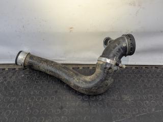 патрубок интеркулера Porsche Cayenne 958 2011, 4.8 л., M 48.52, бензин, АКПП, r9a (sandweiss), внедорожник 5 дв., полный привод, правый руль, 7L5145368B, 7LP145368, 7L5145834D, 75145834