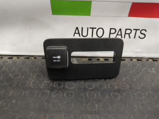 прикуриватель Alfa Romeo Giulia 2 поколение 952 2018, 2.0 л., бензин, АКПП, задний привод, 156109914